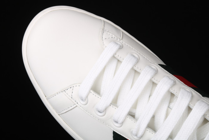 G*u*i ace embroidered low-top sneaker white with bee 429446 02jp0 9064